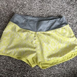 MPG Athletic Shorts Yellow and Gray Moisture-Wicking